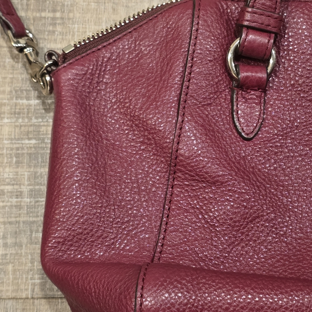 Coach F30281 Burgundy Leather Handbag - Picture 6 of 12